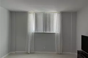 19380 Collins Ave, Sunny Isles Beach, FL 33160 - Photo 10