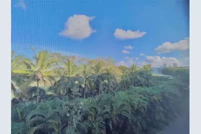 1000 NE 14th Avenue #503, Hallandale Beach, FL 33009 - Photo 10