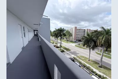 1000 NE 14th Avenue #503, Hallandale Beach, FL 33009 - Photo 76