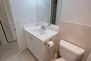 1000 NE 14th Ave, Hallandale Beach, FL 33009 - Photo 90