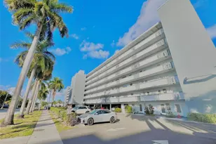 1000 NE 14th Ave, Hallandale Beach, FL 33009 - Photo 1