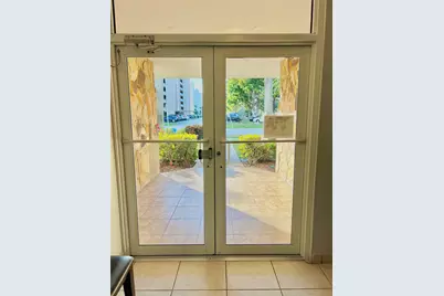 1000 NE 14th Avenue #503, Hallandale Beach, FL 33009 - Photo 22