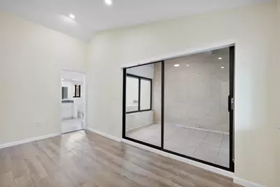 19986 NE 5th Court #4d, Miami, FL 33179 - Photo 24