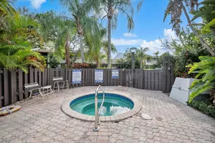 19986 NE 5th Ct, Miami, FL 33179 - Photo 34