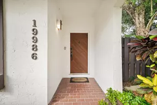 19986 NE 5th Ct, Miami, FL 33179 - Photo 36