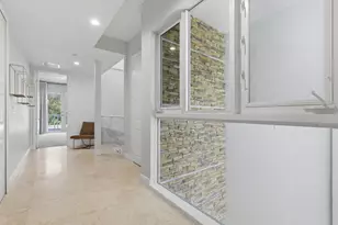 302 NE 8th Ave, Fort Lauderdale, FL 33301 - Photo 22