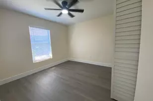 176 SW 5th Ct, Deerfield Beach, FL 33441 - Photo 10