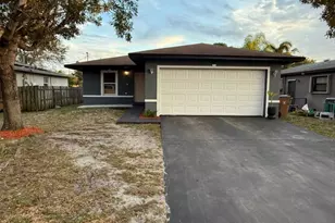 176 SW 5th Ct, Deerfield Beach, FL 33441 - Photo 1