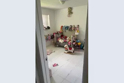 106 NW 12th Avenue, Dania, FL 33004 - Photo 14