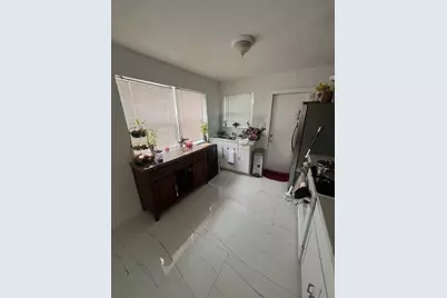 106 NW 12th Avenue, Dania, FL 33004 - Photo 16