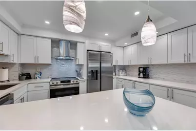 3750 Galt Ocean Drive #704, Fort Lauderdale, FL 33308 - Photo 8