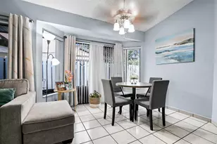 9741 W Daffodil Ln, Miramar, FL 33025 - Photo 4