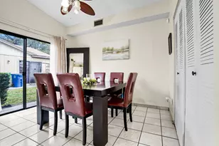 9741 W Daffodil Ln, Miramar, FL 33025 - Photo 12