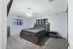 8101 NW 27th St, Coral Springs, FL 33065 - Photo 12