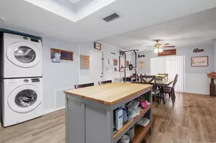 8101 NW 27th St, Coral Springs, FL 33065 - Photo 8