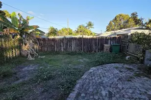 5751 SW 37th St, Davie, FL 33314 - Photo 6