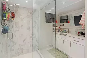 1640 W Golfview Dr, Pembroke Pines, FL 33026 - Photo 24