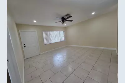 3591 NW 78th Lane, Coral Springs, FL 33065 - Photo 2