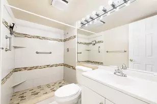 1340 NE 28th Ave, Pompano Beach, FL 33062 - Photo 8