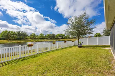 5580 NW Pine Trail Circle, Port Saint Lucie, FL 34983 - Photo 26