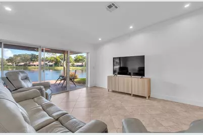 3143 Deer Creek Lake Shore Drive #3143, Deerfield Beach, FL 33442 - Photo 10