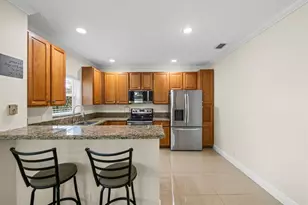 12619 NW 6th Ct, Coral Springs, FL 33071 - Photo 8