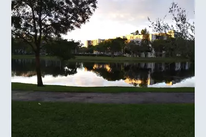 2112 S Cypress Bend Drive #207, Pompano Beach, FL 33069 - Photo 4