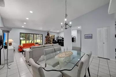 10788 Waterberry Drive, Boca Raton, FL 33498 - Photo 6