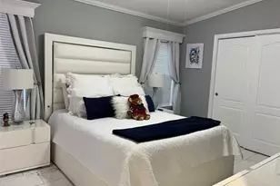 1890 SW 83rd Terrace, Davie, FL 33324 - Photo 10