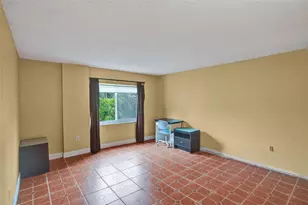 200 178th Dr, North Miami Beach, FL 33160 - Photo 14