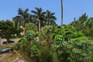 200 178th Dr, North Miami Beach, FL 33160 - Photo 26