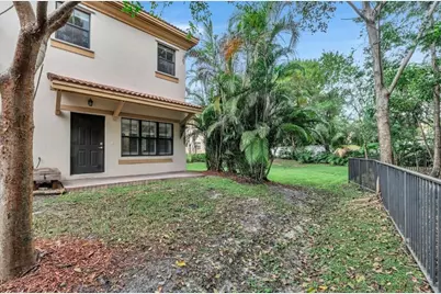 6140 Grand Cypress Circle, Coconut Creek, FL 33073 - Photo 32