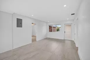 1120 Mango Isle, Fort Lauderdale, FL 33315 - Photo 8