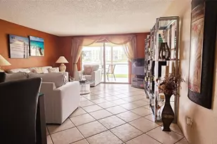 121 SE 3rd Ave, Dania Beach, FL 33004 - Photo 12