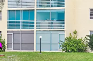 121 SE 3rd Ave, Dania Beach, FL 33004 - Photo 4