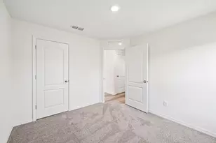 5606 Seagrape Dr, Fort Pierce, FL 34982 - Photo 16