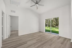 5505 Myrtle Dr, Fort Pierce, FL 34982 - Photo 6