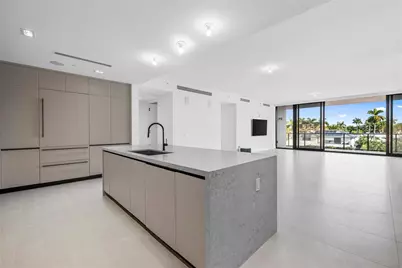 160 Isle Of Venice Drive #302, Fort Lauderdale, FL 33301 - Photo 6