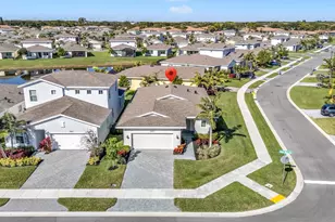 13431 E Amber Waves Ave, Delray Beach, FL 33484 - Photo 2