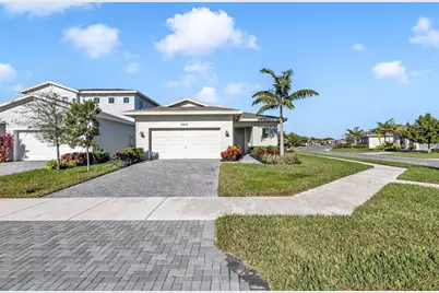 13431 E Amber Waves Avenue, Delray Beach, FL 33484 - Photo 4