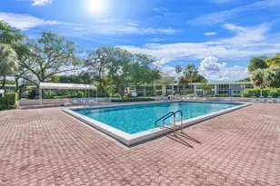 500 Oaks Ln, Pompano Beach, FL 33069 - Photo 28