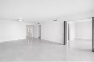 500 Oaks Ln, Pompano Beach, FL 33069 - Photo 22
