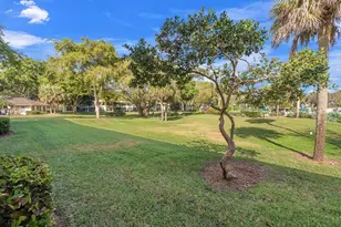500 Oaks Ln, Pompano Beach, FL 33069 - Photo 26