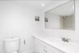 500 Oaks Ln, Pompano Beach, FL 33069 - Photo 16