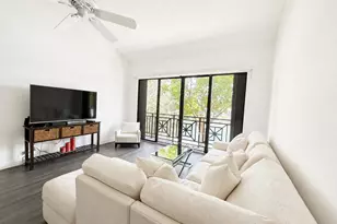 1645 S Ocean Ln, Fort Lauderdale, FL 33316 - Photo 4