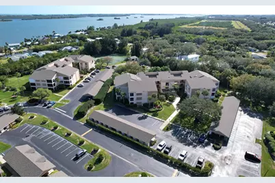 6175 S Mirror Lake Drive #301, Sebastian, FL 32958 - Photo 14