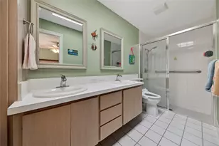 1202 NW Sun Terrace Cir, Port Saint Lucie, FL 34986 - Photo 20