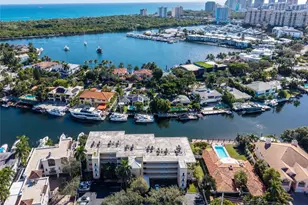 1332 Bayview Dr, Fort Lauderdale, FL 33304 - Photo 1