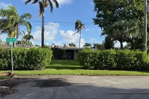 1526 Shenandoah St, Hollywood, FL 33020 - Photo 2