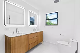 20500 Highland Lakes Blvd, Miami, FL 33179 - Photo 20